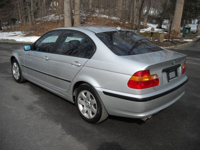 2004 BMW 325 xi
