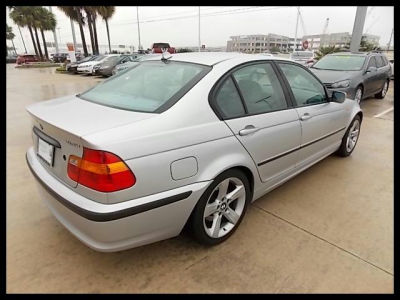 2004 BMW 325 i