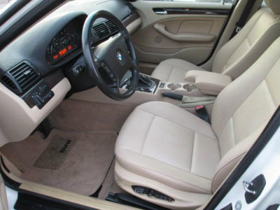 2003 BMW 325 xi