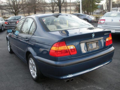 2003 BMW 325 xi