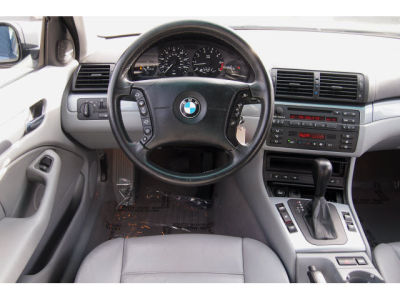 2001 BMW 325 xi