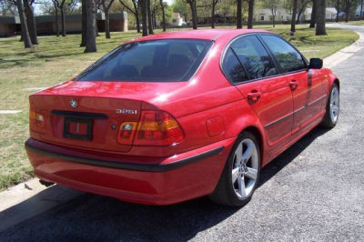 2005 BMW 325  i