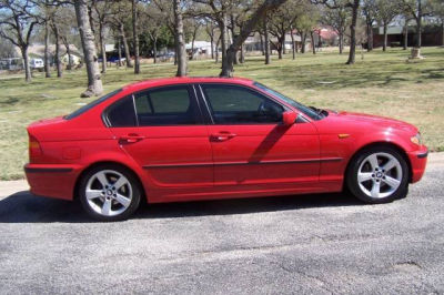 2005 BMW 325  i