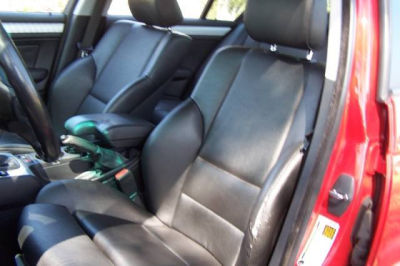 2005 BMW 325  i
