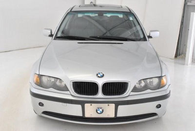 2005 BMW 325  i