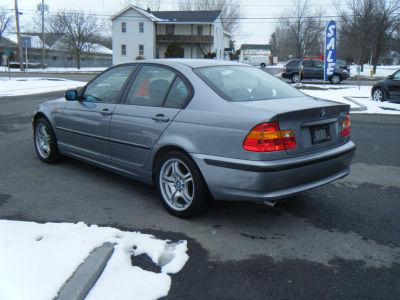 2005 BMW 325 xi