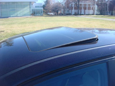 2002 BMW 325  xi
