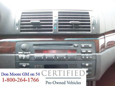 2003 BMW 325 i