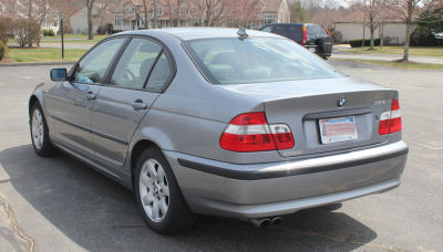 2005 BMW 325  xi