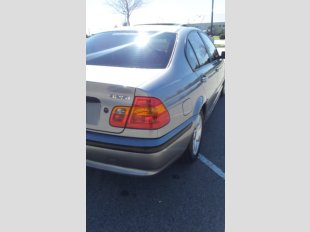 2004 BMW 325 i