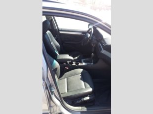 2004 BMW 325 i