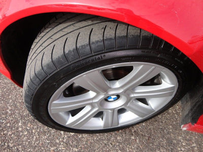 2002 BMW 325 iT