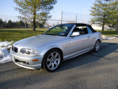 2003 BMW 325  Ci