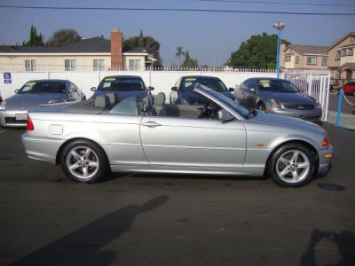 2003 BMW 325  Ci