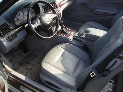 2003 BMW 325  Ci