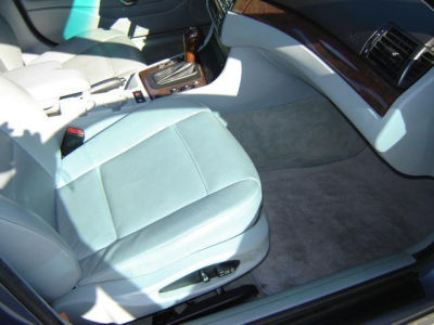 2003 BMW 325  i