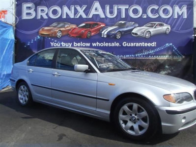 2004 BMW 325 i