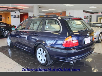 2003 BMW 325 xiT