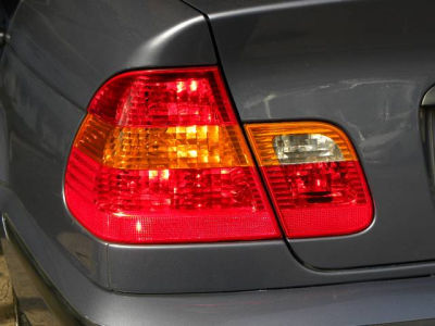 2003 BMW 325  i