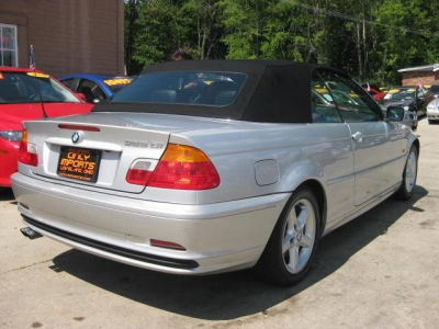 2002 BMW 325 Ci