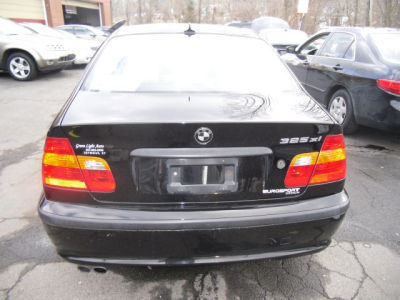 2005 BMW 325 xi