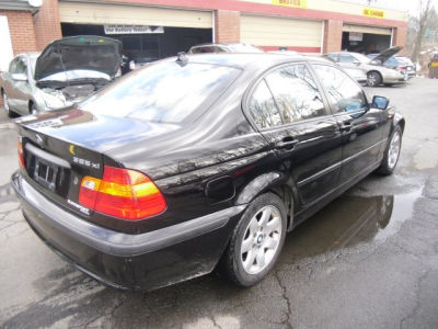 2005 BMW 325 xi