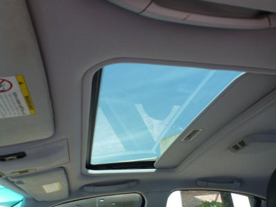 2005 BMW 325 i