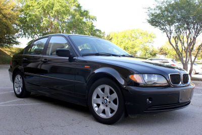 2004 BMW 325 i