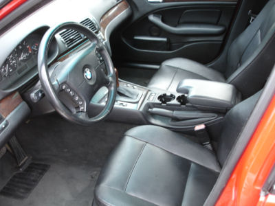 2002 BMW 325 i