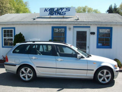 2004 BMW 325  xiT