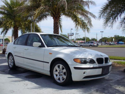 2003 BMW 325  i