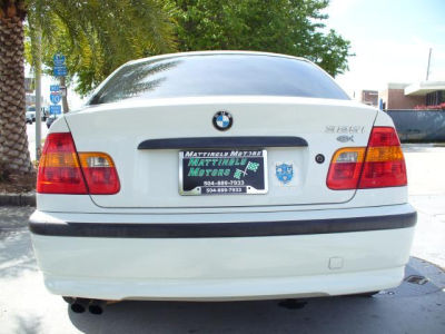 2003 BMW 325  i