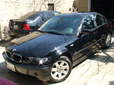 2003 BMW 325  i