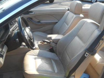 2001 BMW 325  Ci