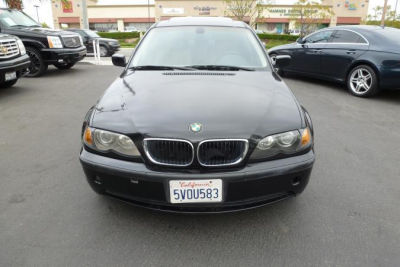 2003 BMW 325 i
