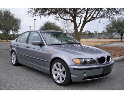 2003 BMW 325  i