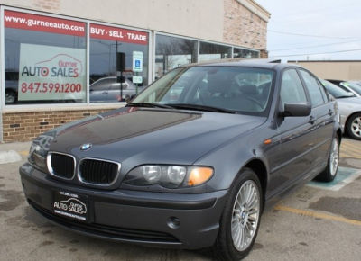 2003 BMW 325  xi