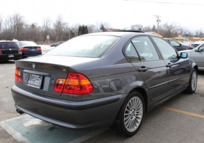 2003 BMW 325 xi
