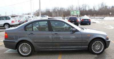 2003 BMW 325 xi