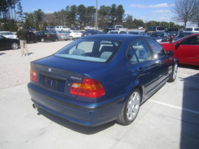 2002 BMW 325 i