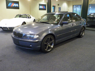 2003 BMW 325  i