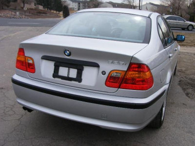 2003 BMW 325 i