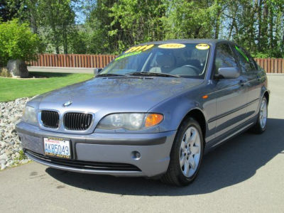 2003 BMW 325  i