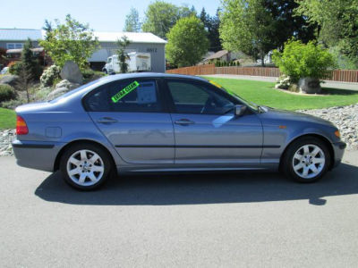 2003 BMW 325 i