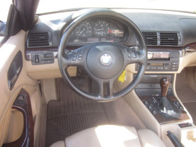 2003 BMW 325  Ci