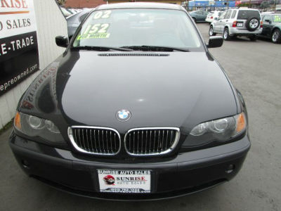 2002 BMW 325 xi