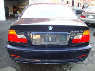 2002 BMW 325  Ci