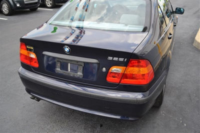 2002 BMW 325 i