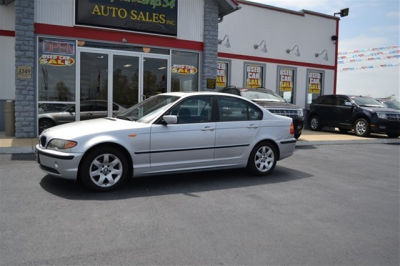 2002 BMW 325  i