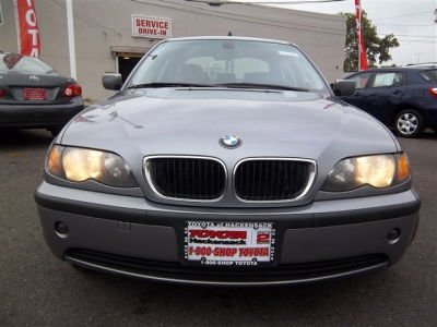 2005 BMW 325  325xi